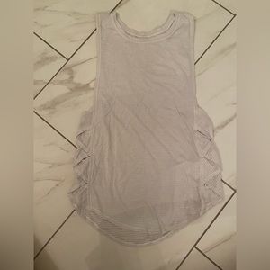 Lululemon tank